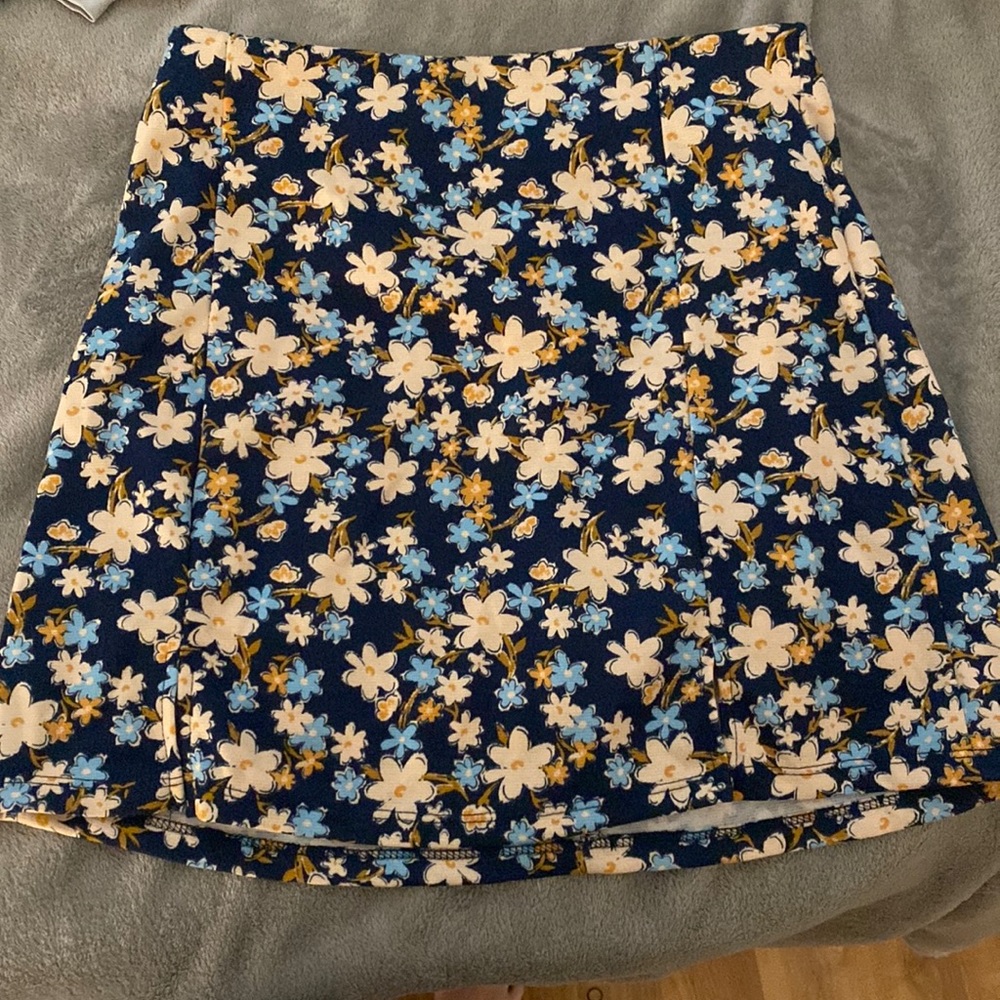 Altar’d State Navy Blue with Flowers (Size:M)